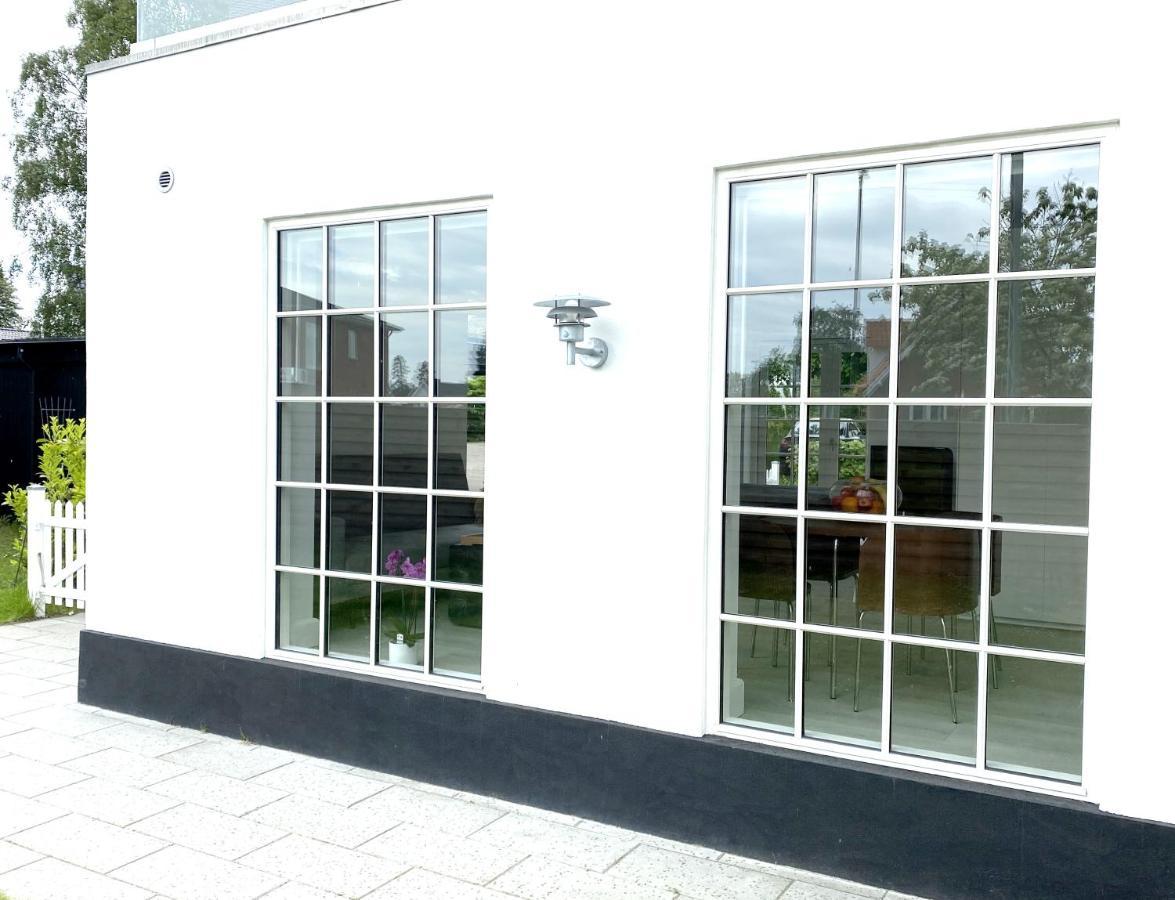 The Beach House Suite Karlslunde Exterior photo